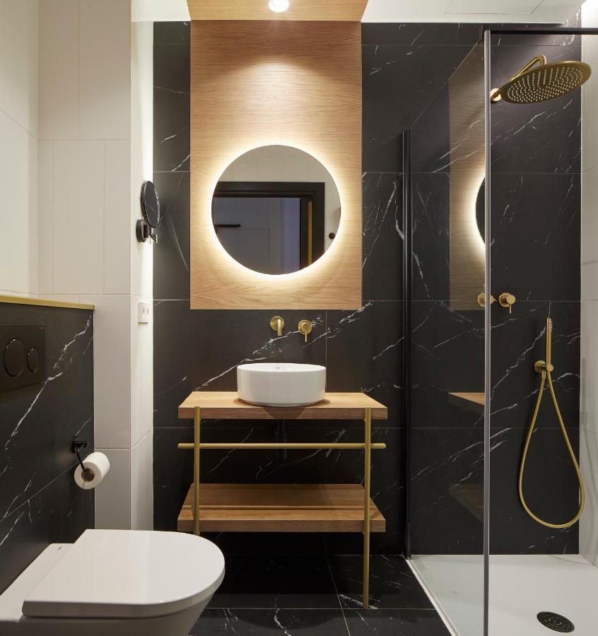 Limehome San Sebastian Zubieta Kalea Ngoại thất bức ảnh