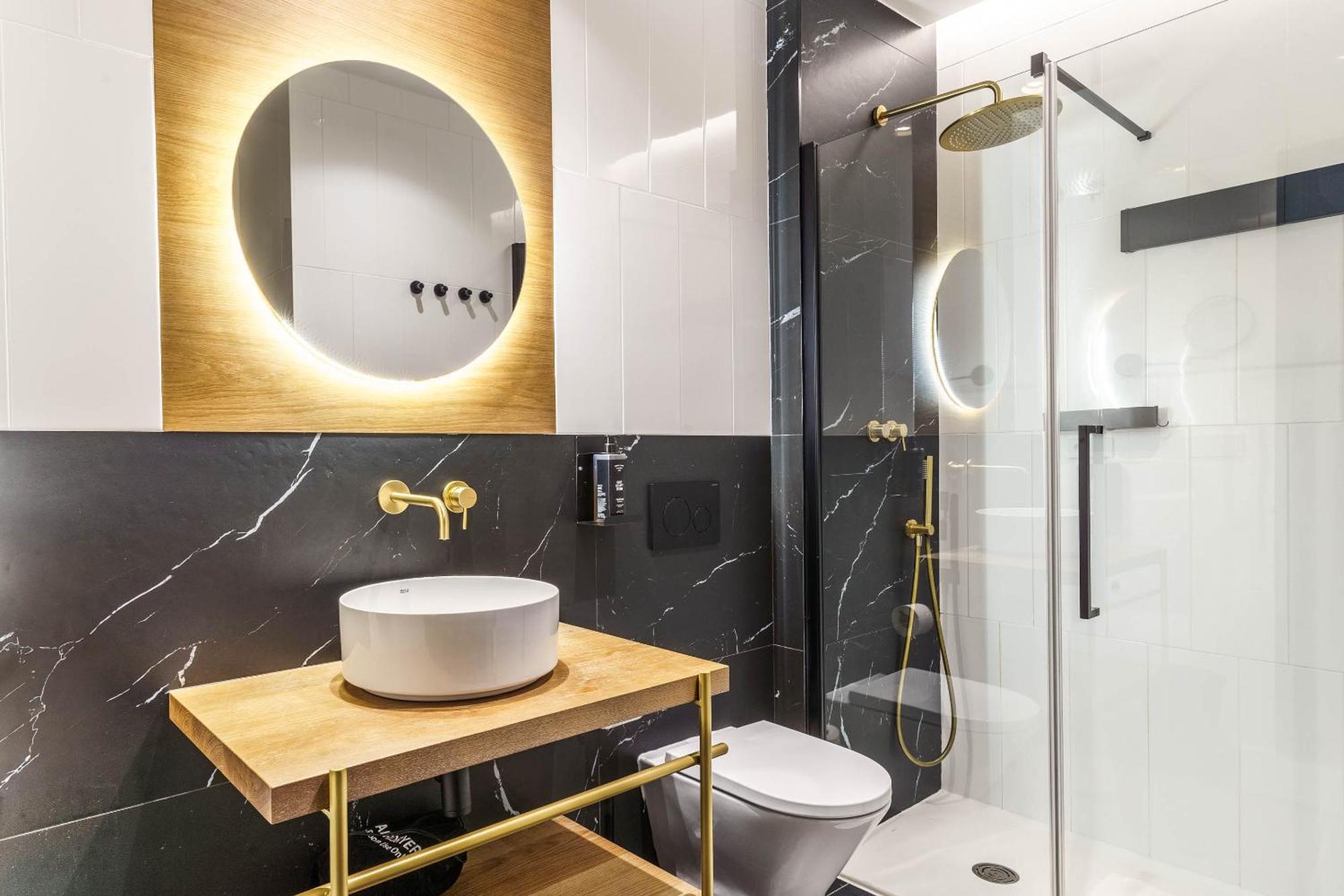 Limehome San Sebastian Zubieta Kalea Ngoại thất bức ảnh