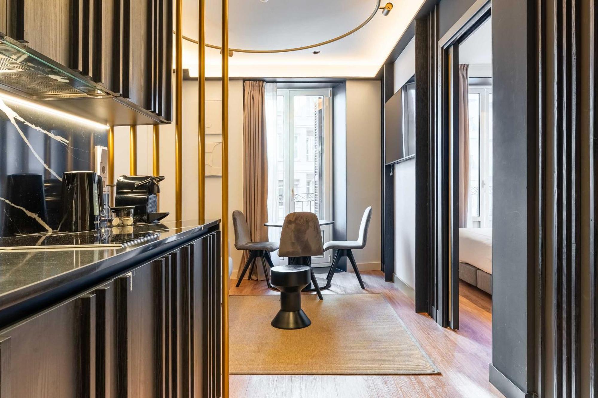 Limehome San Sebastian Zubieta Kalea Ngoại thất bức ảnh
