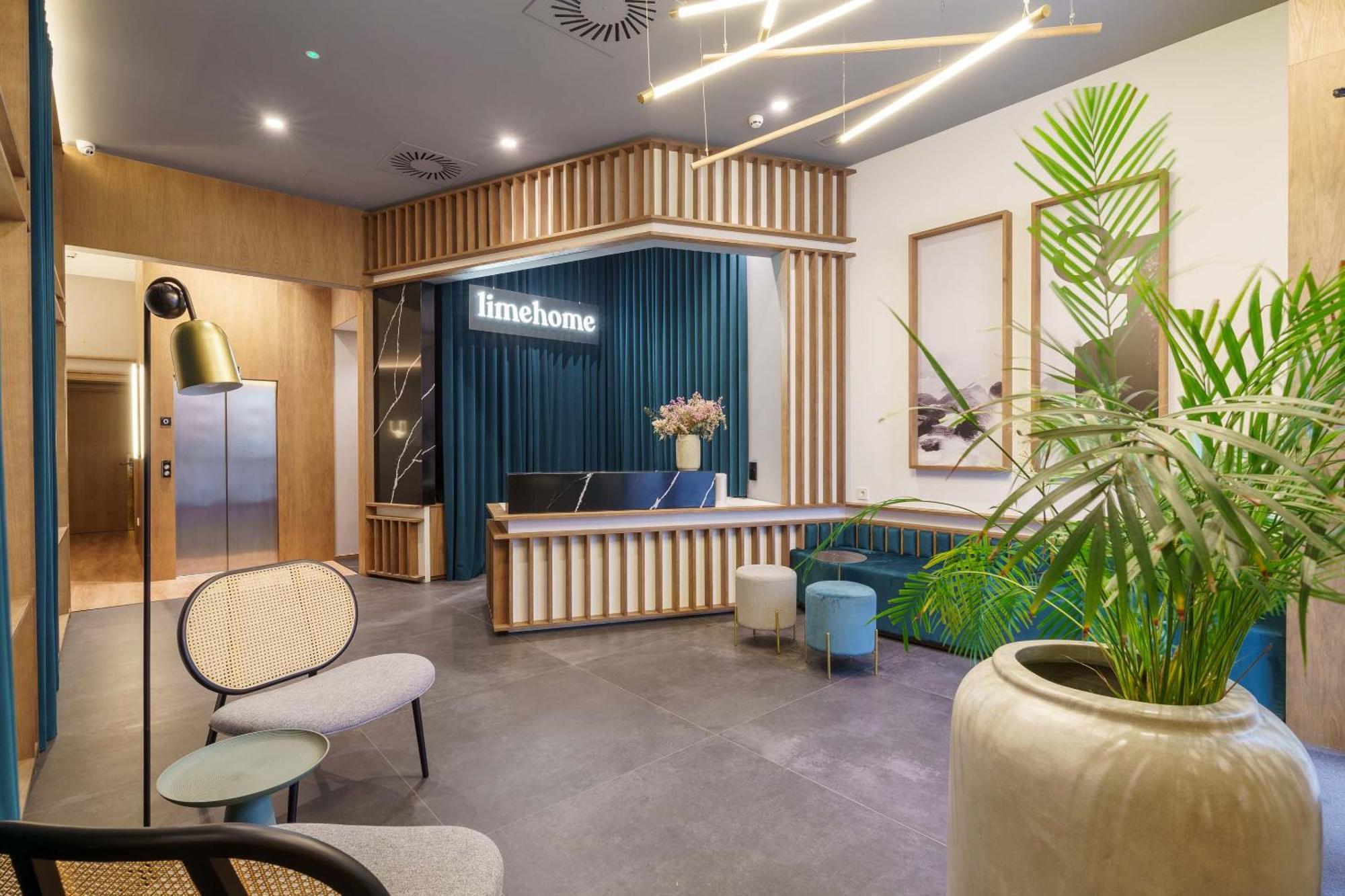 Limehome San Sebastian Zubieta Kalea Ngoại thất bức ảnh